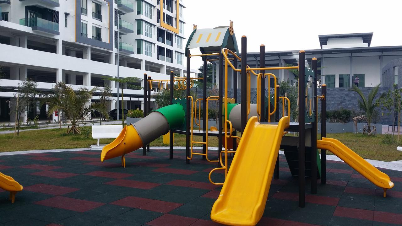 Mahkota Cheras Sweet Condo 1-14 Pax Near Mrt To Kl Kuala Lumpur Exterior foto