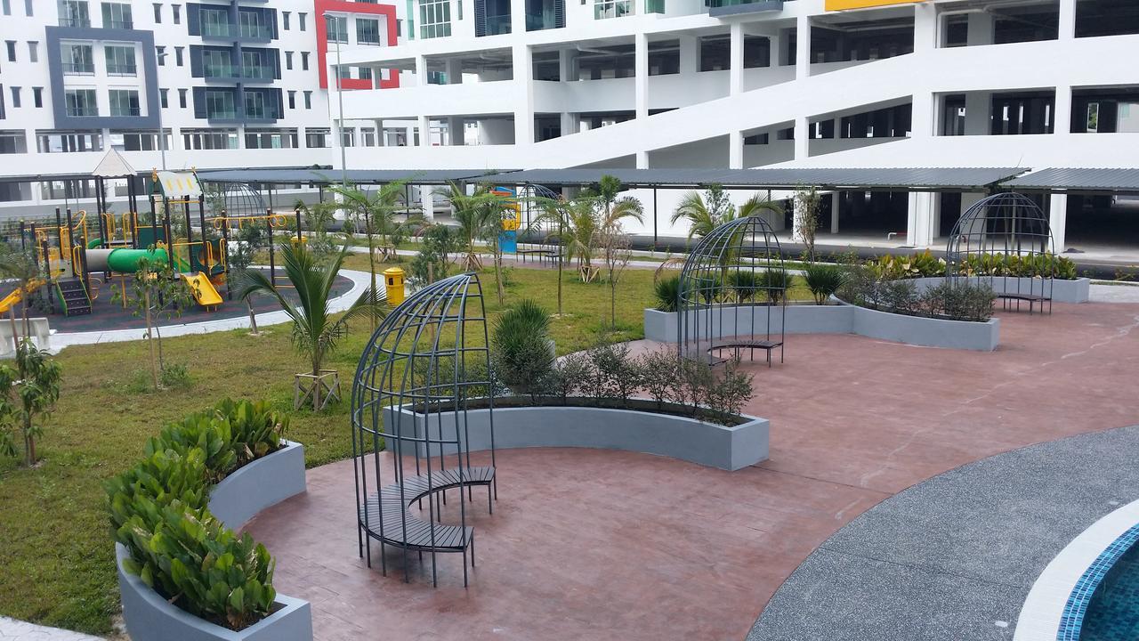 Mahkota Cheras Sweet Condo 1-14 Pax Near Mrt To Kl Kuala Lumpur Exterior foto